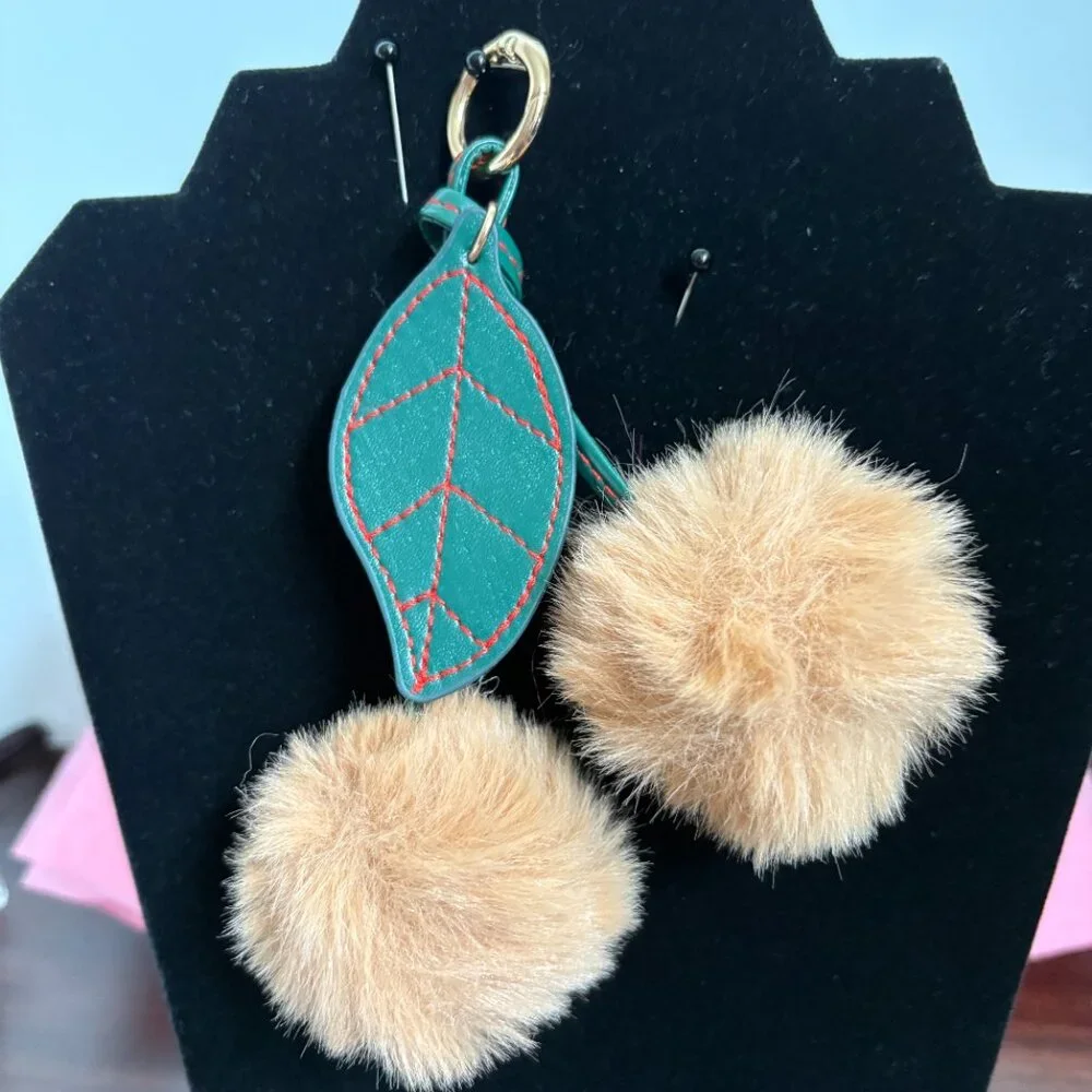 Soft Faux Rabbit Fur Cherry Leaf Keyring Pompom Key Chain Key Ring Bag Charm New